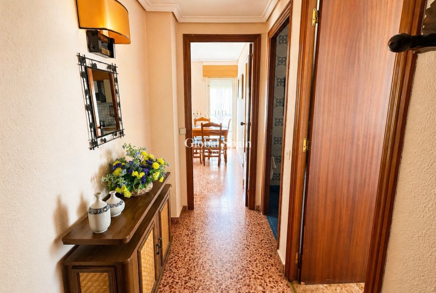 Wiederverkauf - WOHNUNG -
TORREVIEJA - Costa Blanca