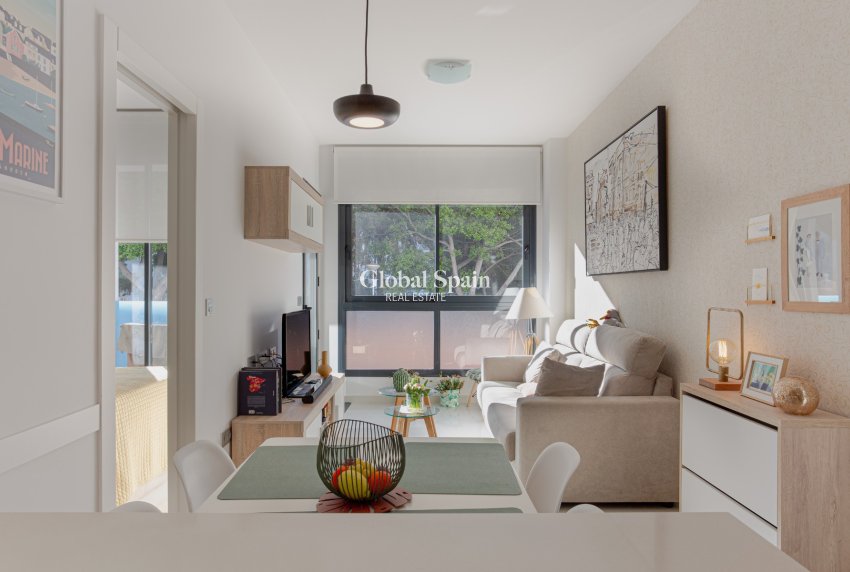Wiederverkauf - WOHNUNG -
TORREVIEJA - Costa Blanca