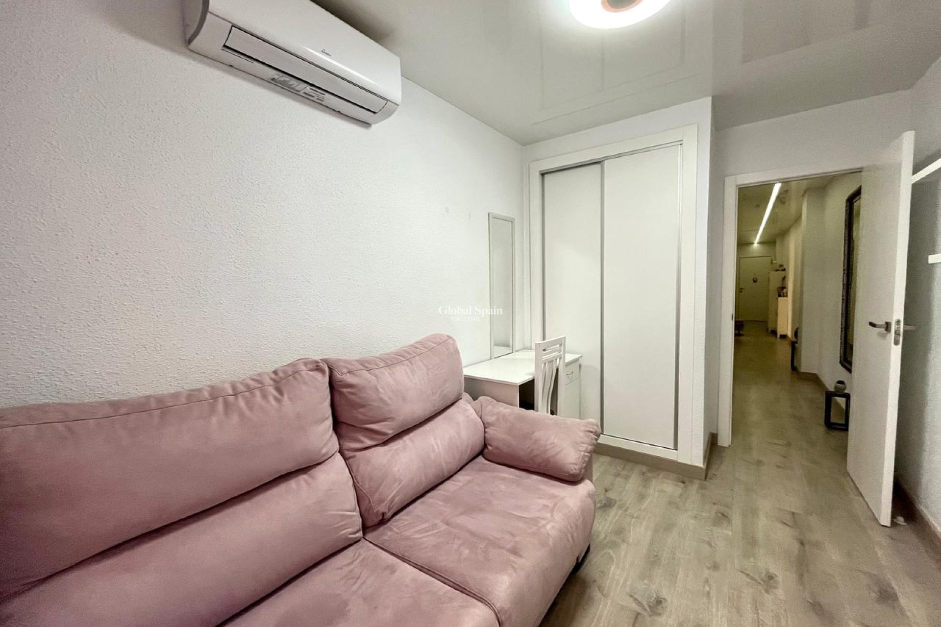 Wiederverkauf - WOHNUNG -
TORREVIEJA - Costa Blanca