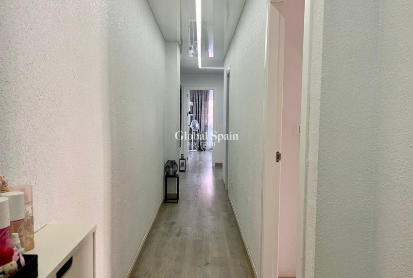 Wiederverkauf - WOHNUNG -
TORREVIEJA - Costa Blanca