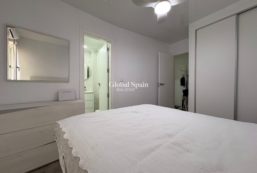Wiederverkauf - WOHNUNG -
TORREVIEJA - Costa Blanca