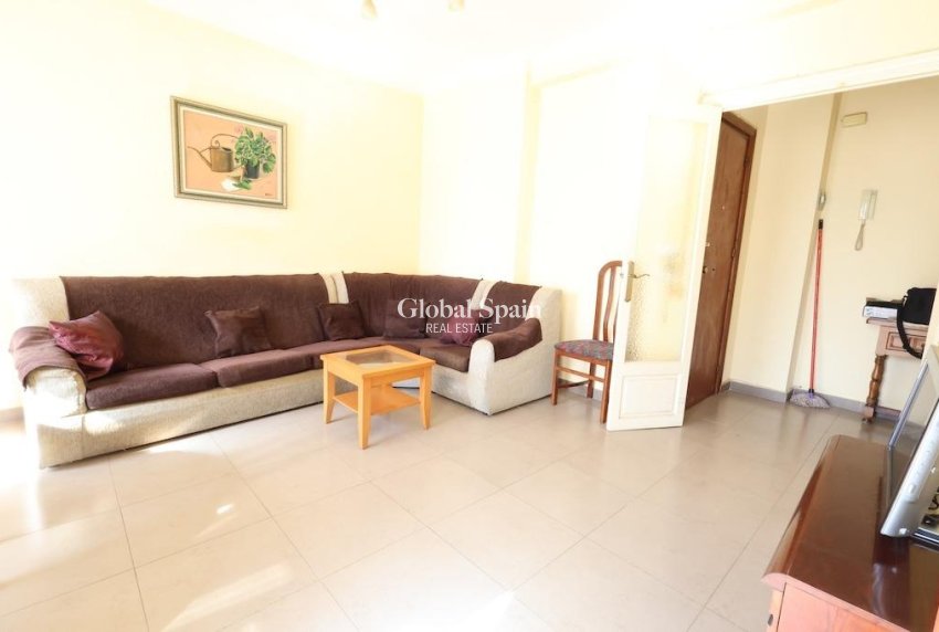 Wiederverkauf - WOHNUNG -
TORREVIEJA - Costa Blanca