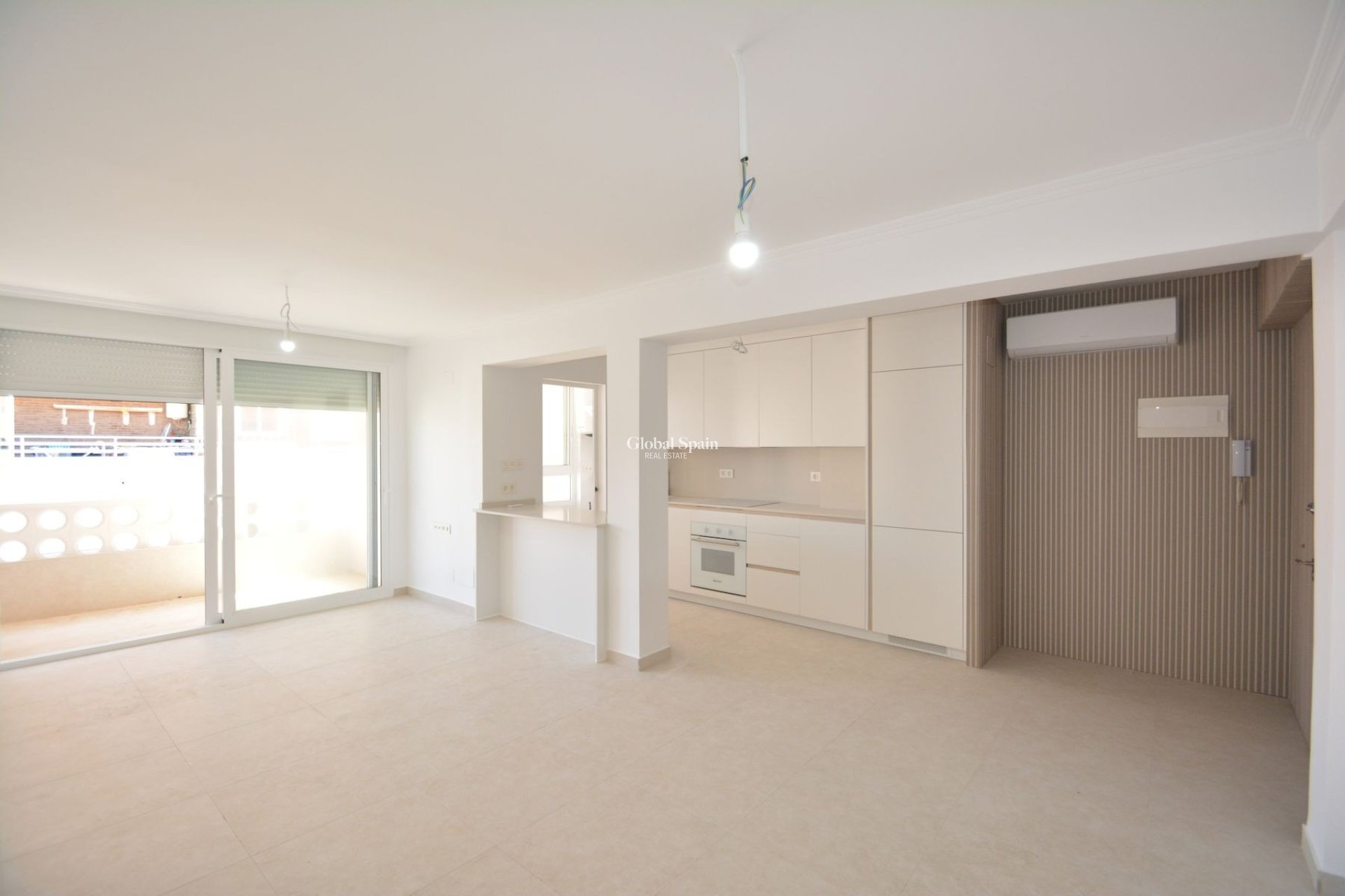 Wiederverkauf - WOHNUNG -
TORREVIEJA - Costa Blanca
