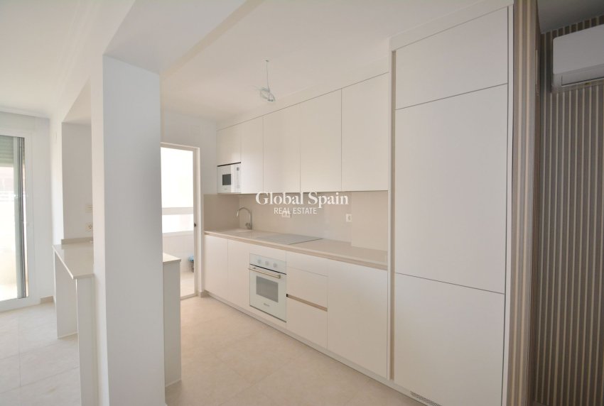 Wiederverkauf - WOHNUNG -
TORREVIEJA - Costa Blanca
