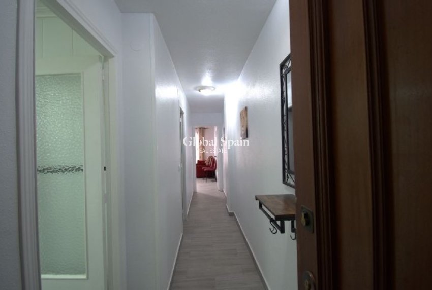 Wiederverkauf - WOHNUNG -
TORREVIEJA - Costa Blanca