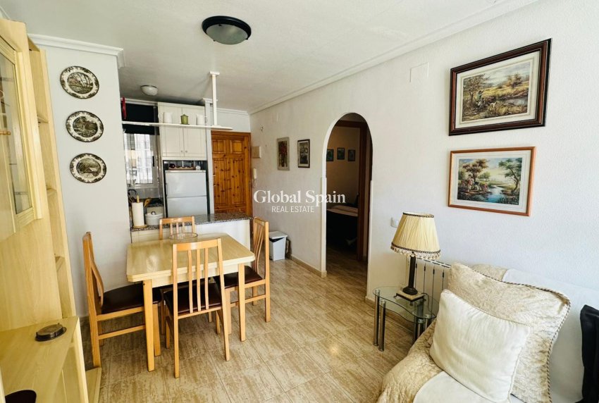 Wiederverkauf - WOHNUNG -
TORREVIEJA - Costa Blanca