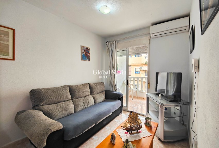 Wiederverkauf - WOHNUNG -
TORREVIEJA - Costa Blanca
