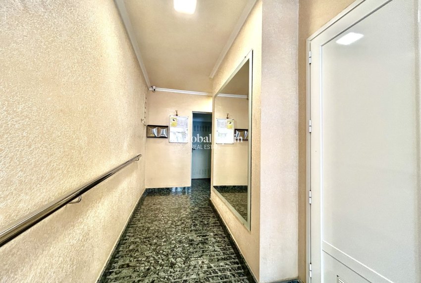 Wiederverkauf - WOHNUNG -
TORREVIEJA - Costa Blanca