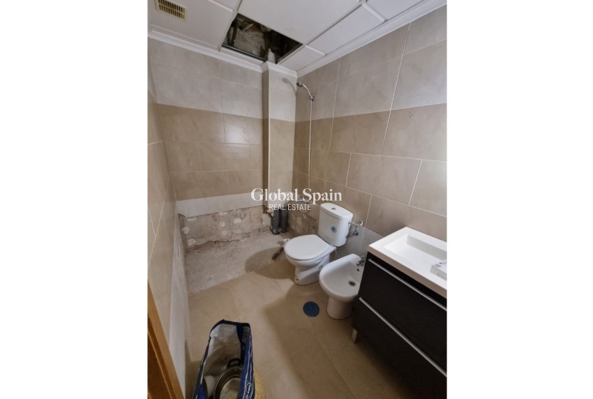 Wiederverkauf - WOHNUNG -
TORREVIEJA - Costa Blanca