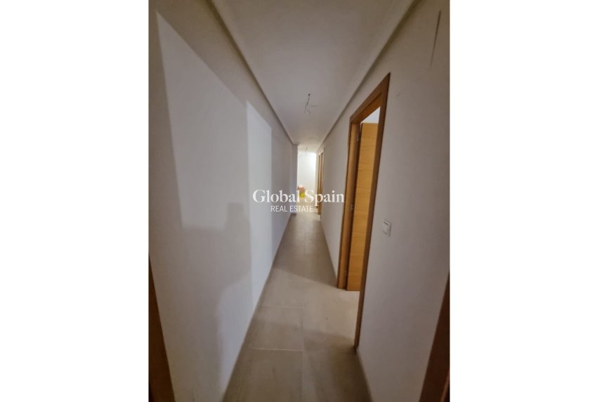 Wiederverkauf - WOHNUNG -
TORREVIEJA - Costa Blanca