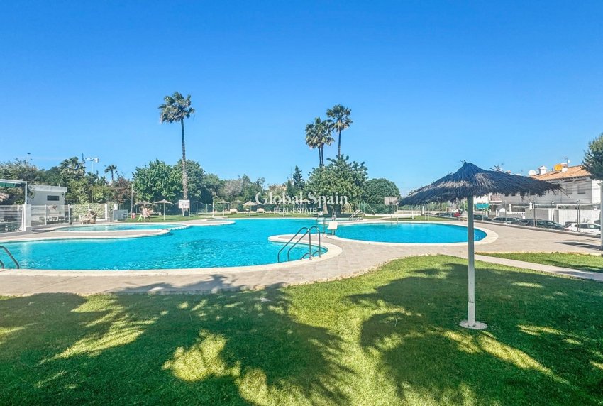 Wiederverkauf - WOHNUNG -
TORREVIEJA - Costa Blanca