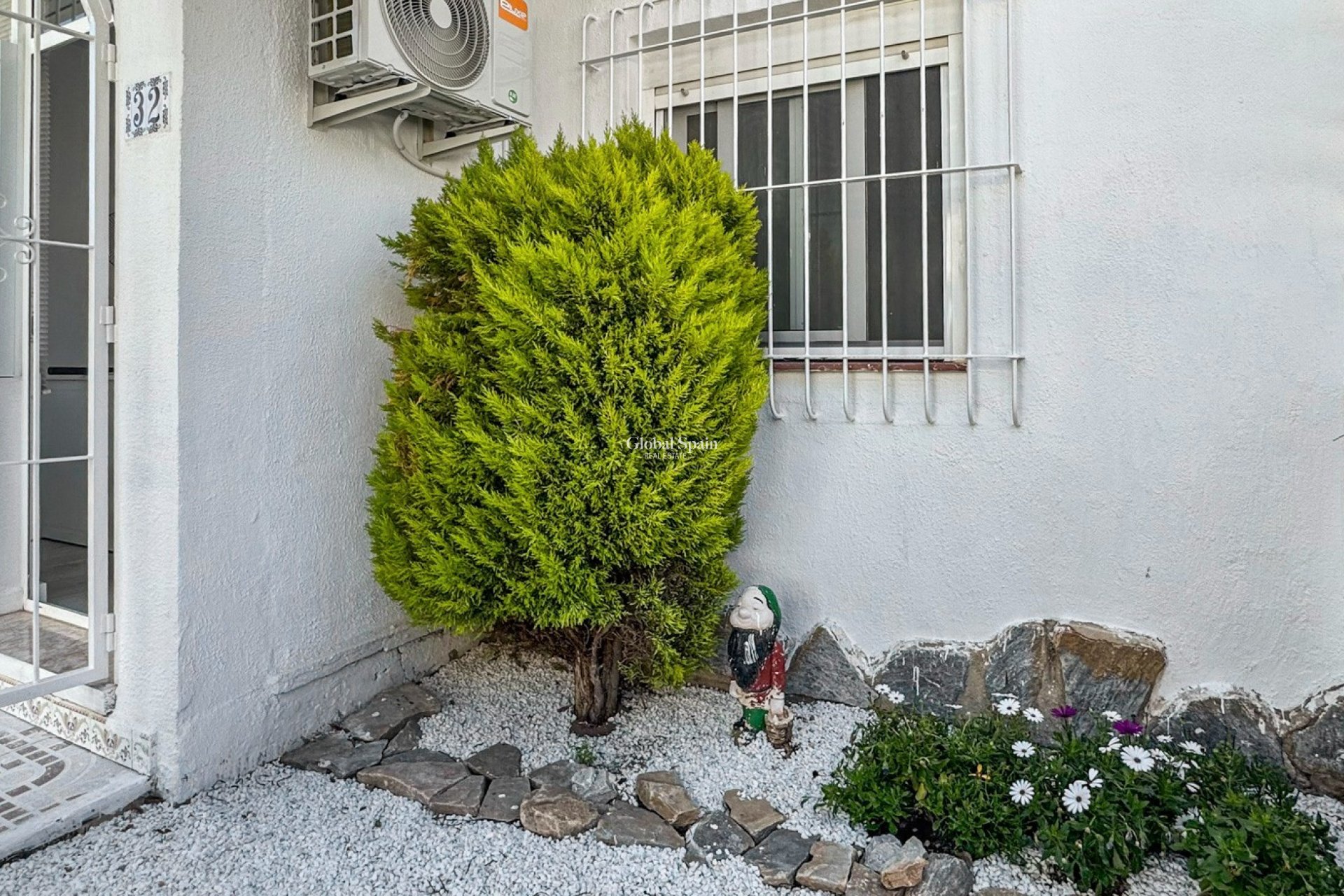 Wiederverkauf - WOHNUNG -
TORREVIEJA - Costa Blanca