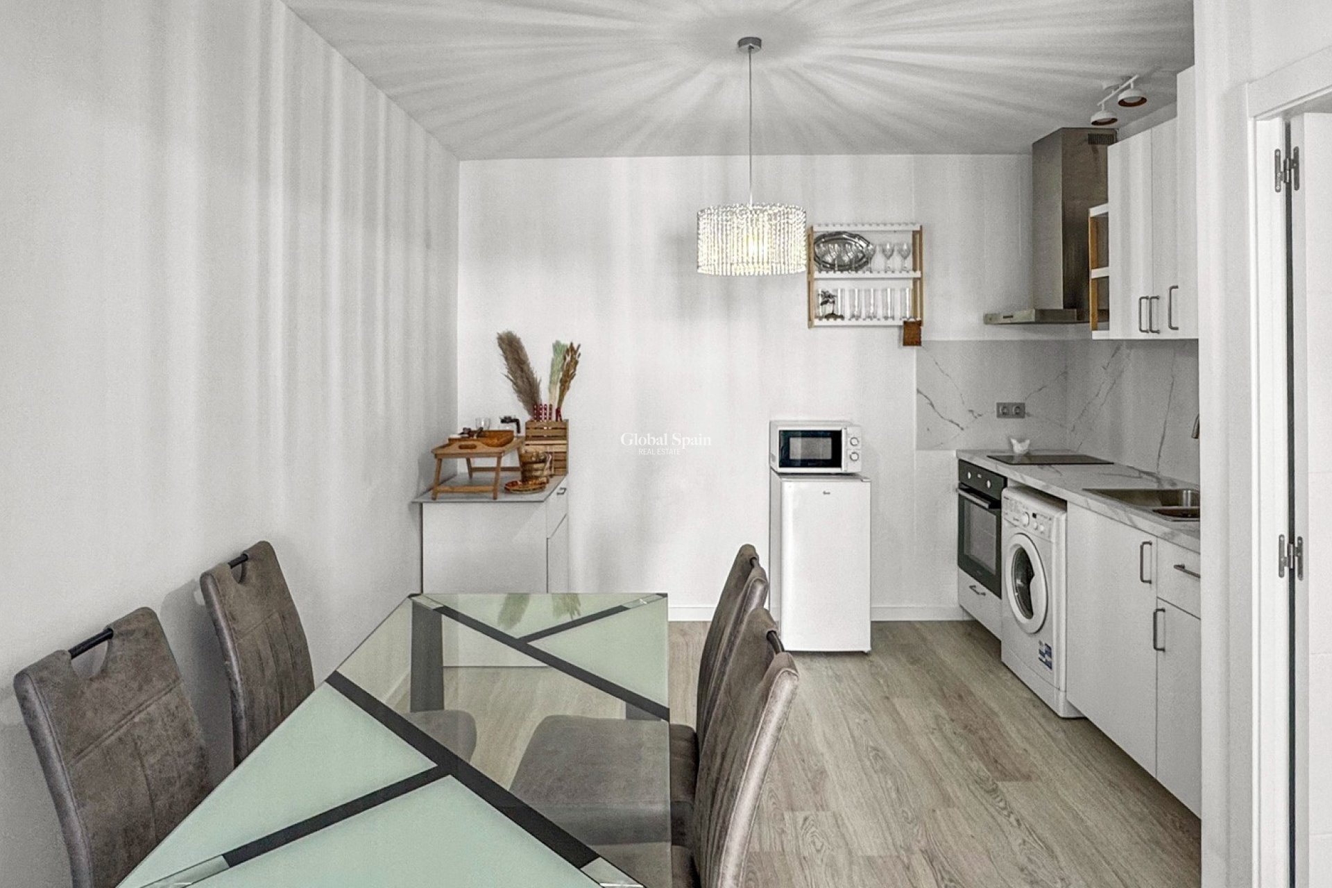 Wiederverkauf - WOHNUNG -
TORREVIEJA - Costa Blanca