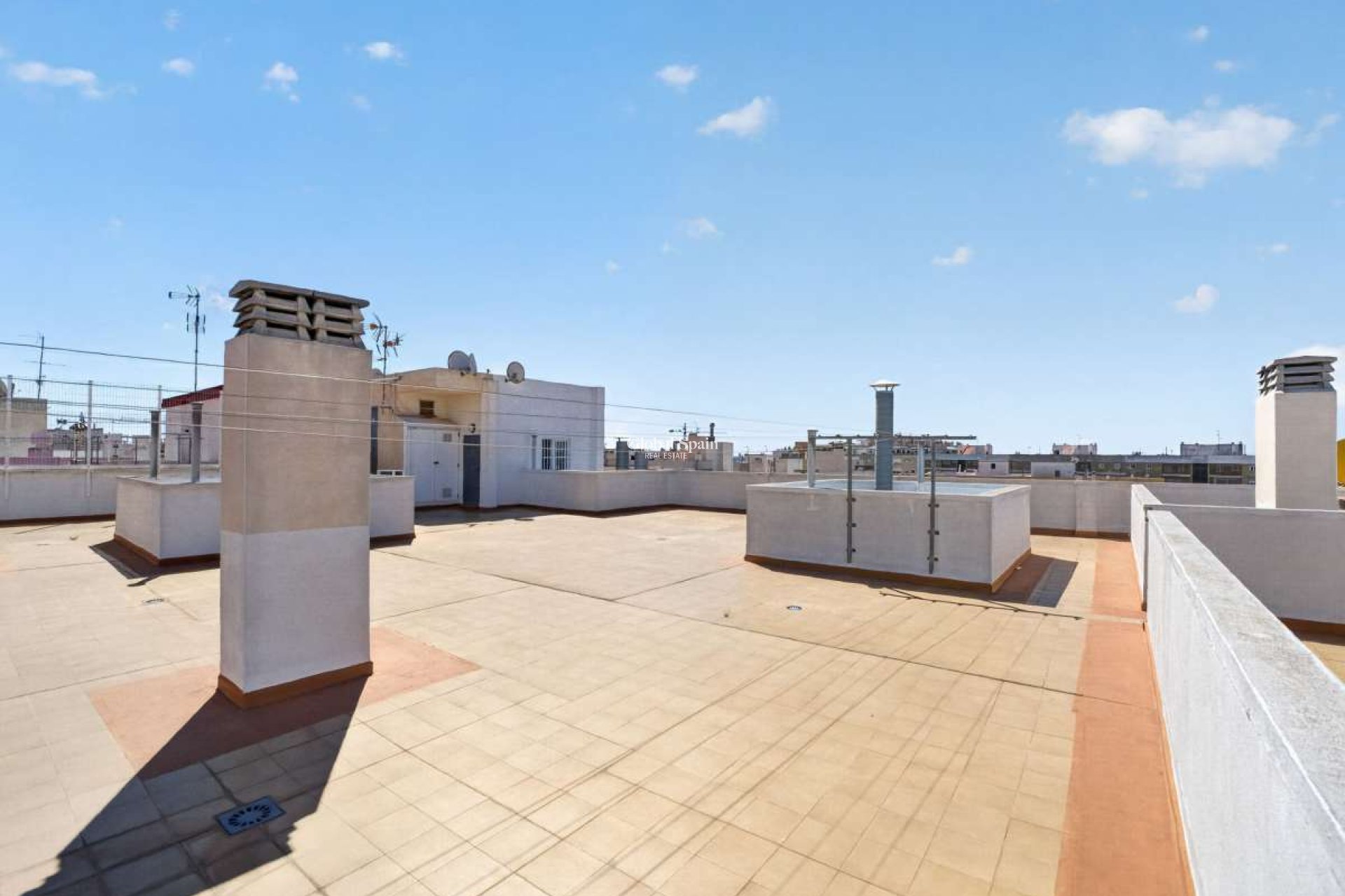 Wiederverkauf - WOHNUNG -
TORREVIEJA - Costa Blanca