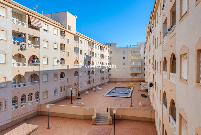 Wiederverkauf - WOHNUNG -
TORREVIEJA - Costa Blanca