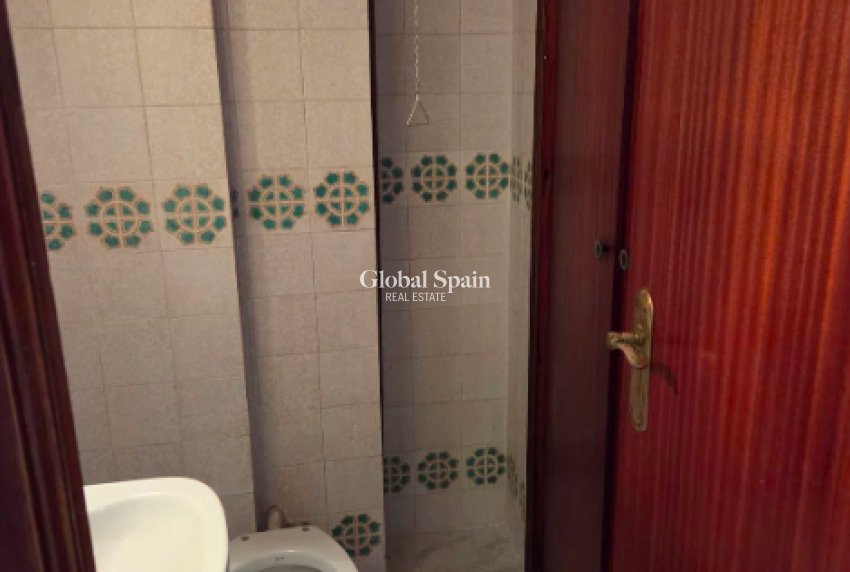 Wiederverkauf - WOHNUNG -
TORREVIEJA - Costa Blanca
