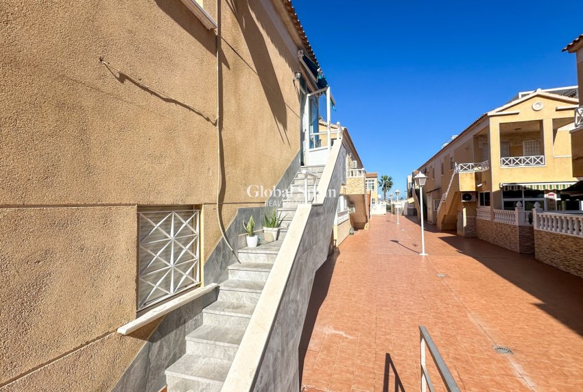 Wiederverkauf - WOHNUNG -
TORREVIEJA - Costa Blanca