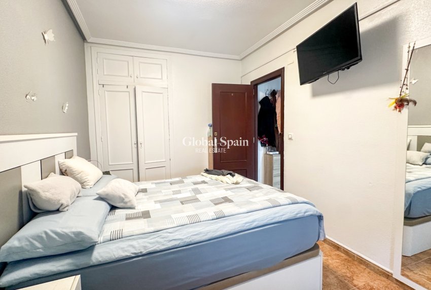 Wiederverkauf - WOHNUNG -
TORREVIEJA - Costa Blanca