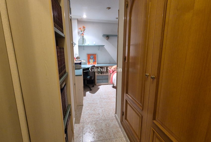 Wiederverkauf - WOHNUNG -
TORREVIEJA - Costa Blanca