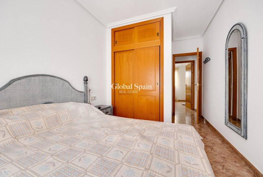 Wiederverkauf - WOHNUNG -
TORREVIEJA - Costa Blanca