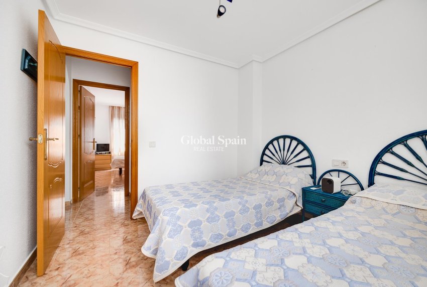 Wiederverkauf - WOHNUNG -
TORREVIEJA - Costa Blanca