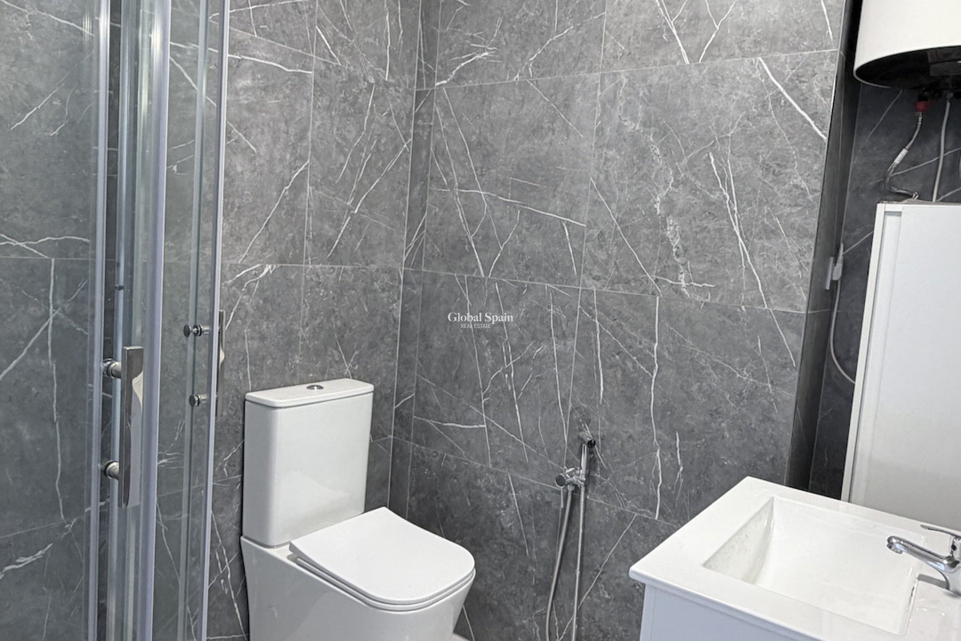 Wiederverkauf - WOHNUNG -
TORREVIEJA - Costa Blanca
