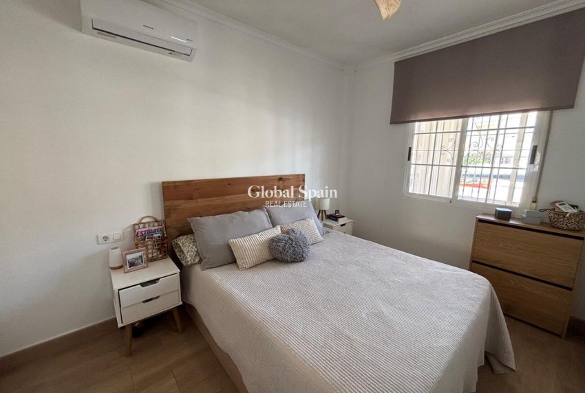 Wiederverkauf - WOHNUNG -
TORREVIEJA - Costa Blanca