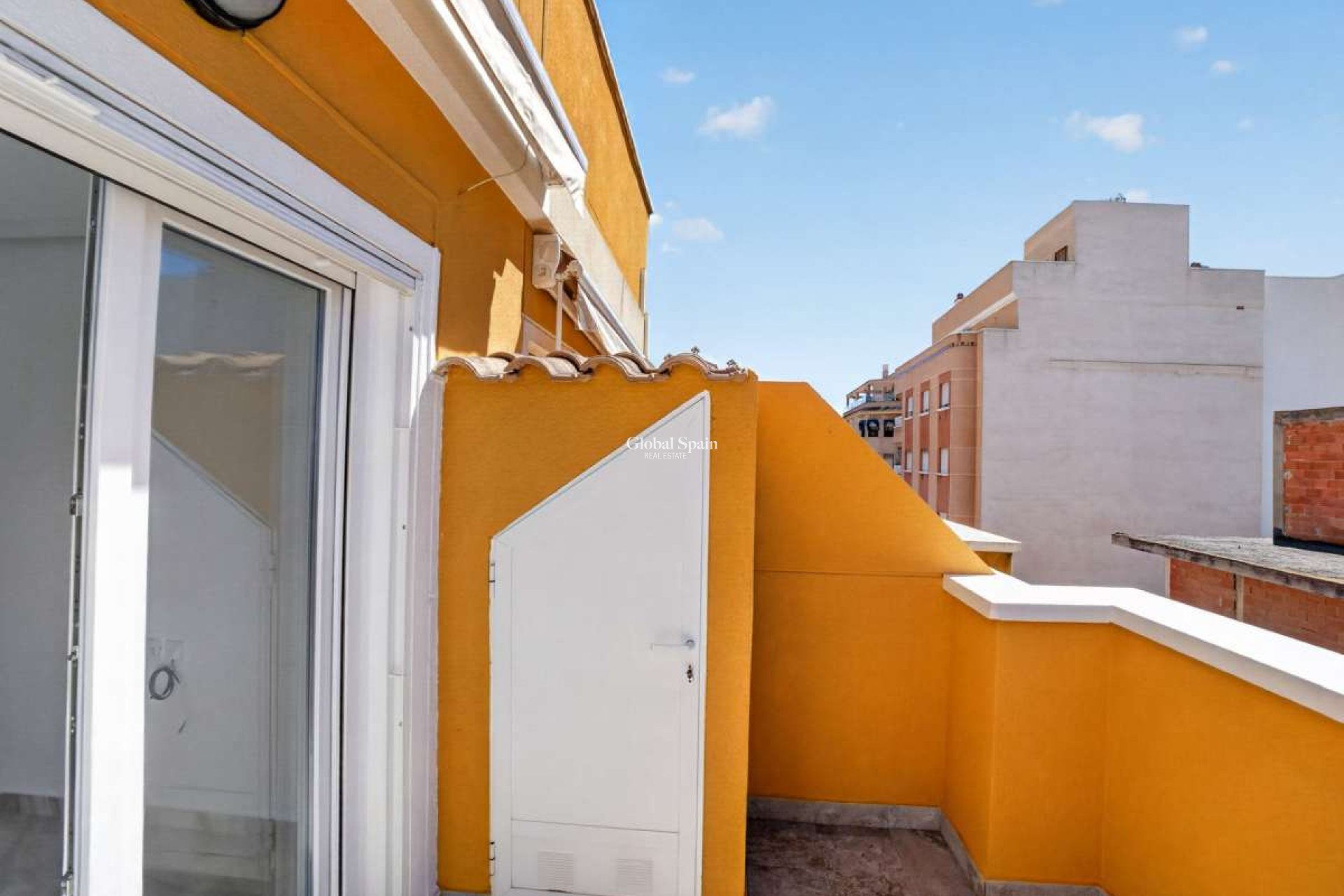 Wiederverkauf - WOHNUNG -
TORREVIEJA - Costa Blanca