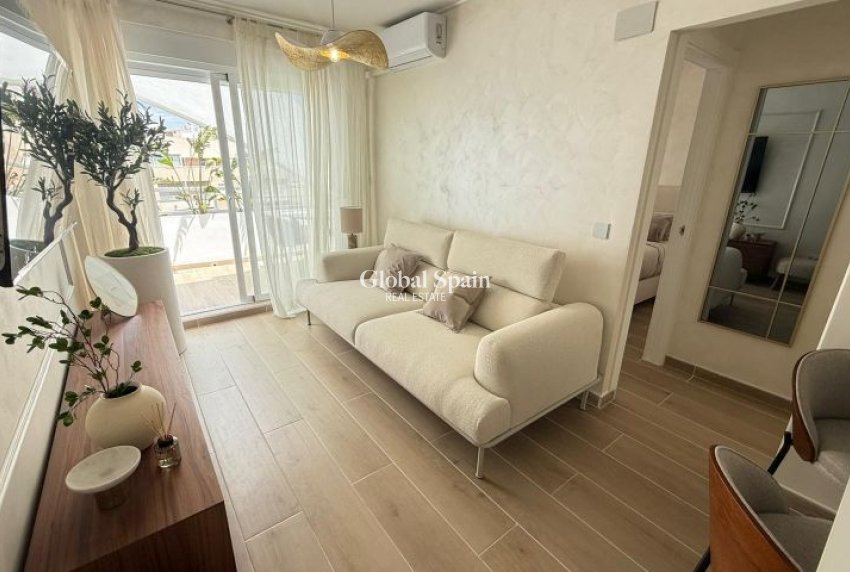 Wiederverkauf - WOHNUNG -
TORREVIEJA - Costa Blanca