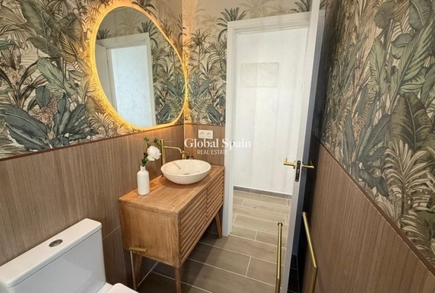 Wiederverkauf - WOHNUNG -
TORREVIEJA - Costa Blanca