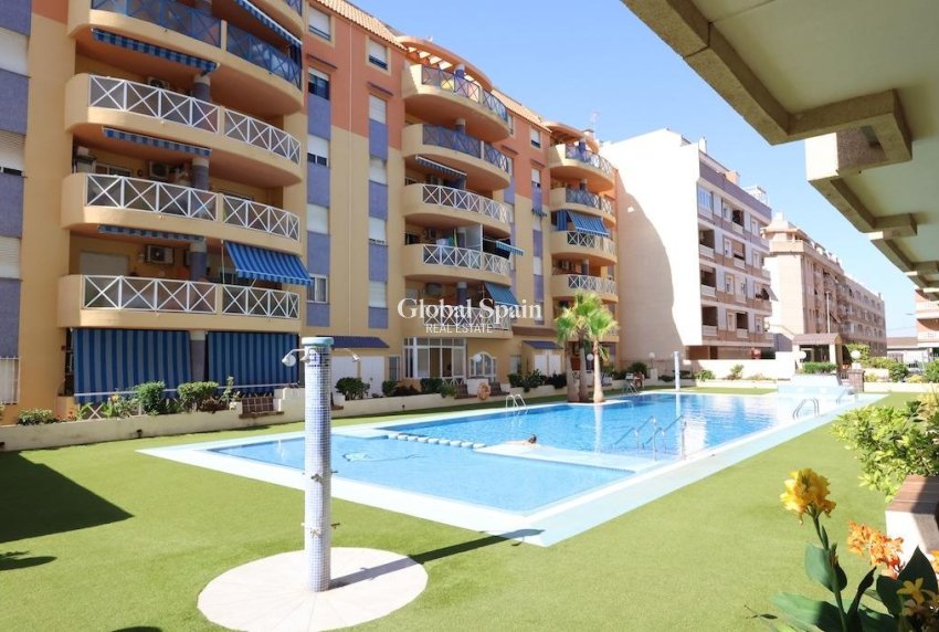 Wiederverkauf - WOHNUNG -
TORREVIEJA - Costa Blanca