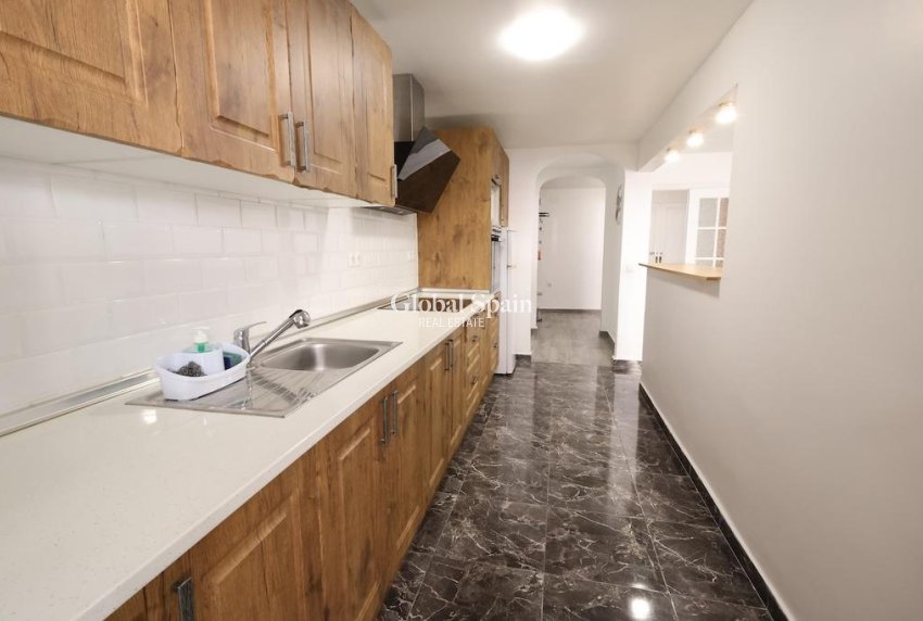 Wiederverkauf - WOHNUNG -
TORREVIEJA - Costa Blanca