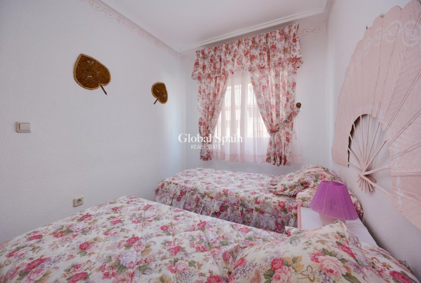 Wiederverkauf - WOHNUNG -
TORREVIEJA - Costa Blanca