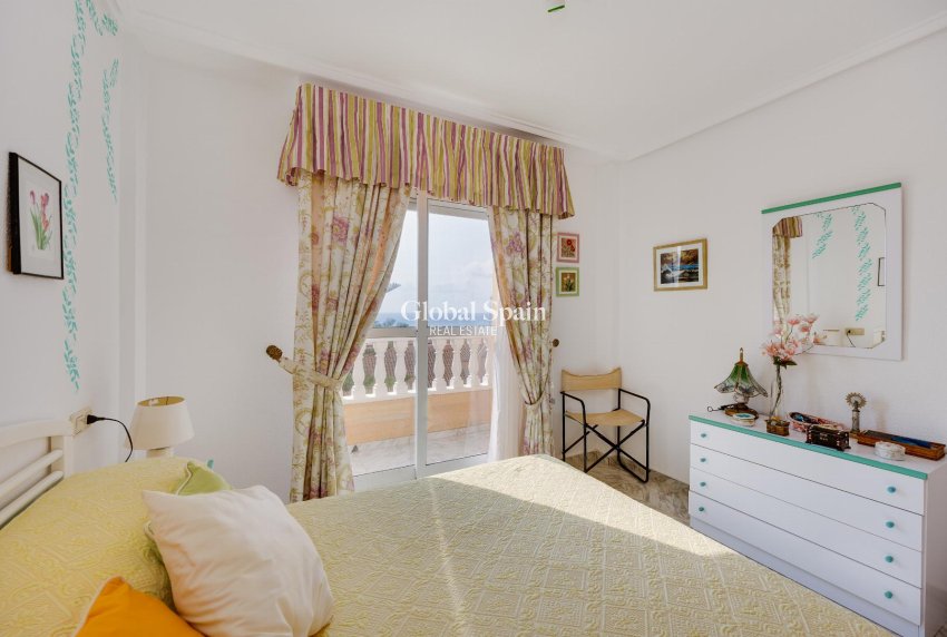 Wiederverkauf - WOHNUNG -
TORREVIEJA - Costa Blanca