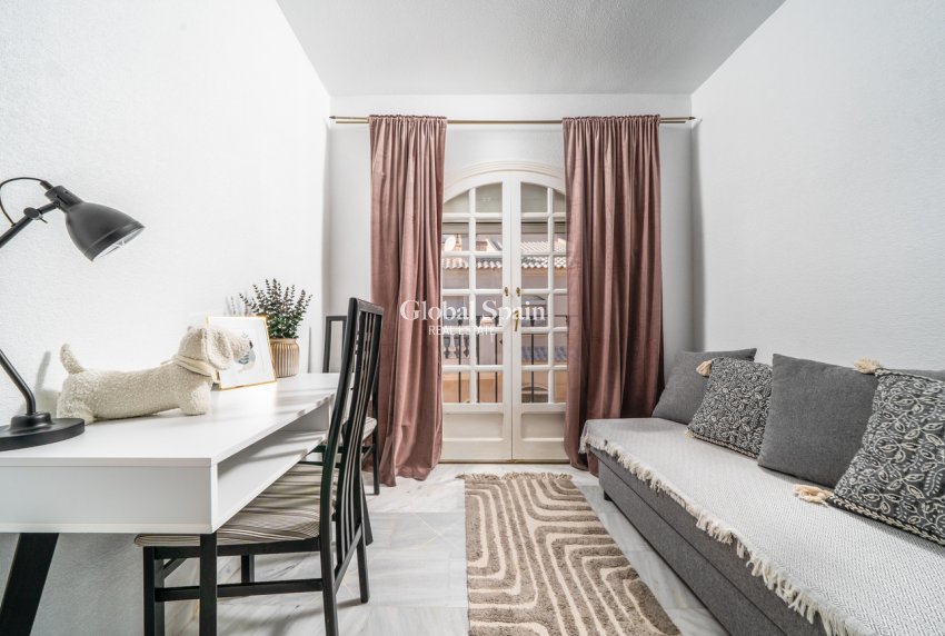 Wiederverkauf - WOHNUNG -
TORREVIEJA - Costa Blanca