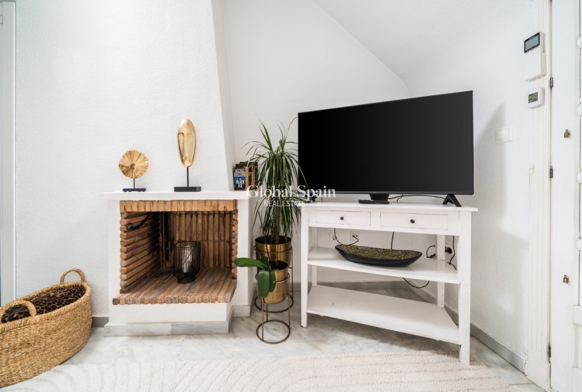 Wiederverkauf - WOHNUNG -
TORREVIEJA - Costa Blanca
