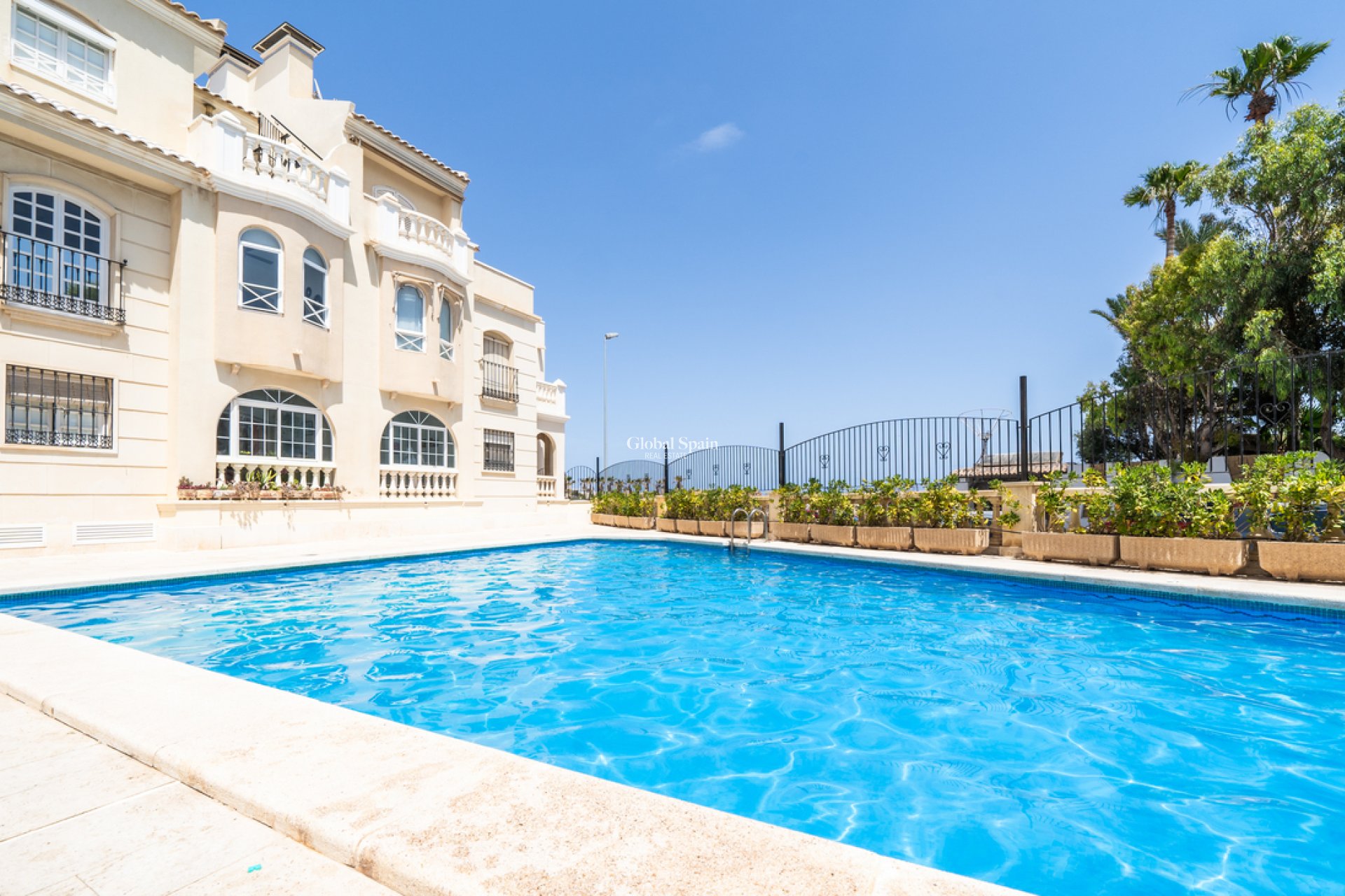 Wiederverkauf - WOHNUNG -
TORREVIEJA - Costa Blanca