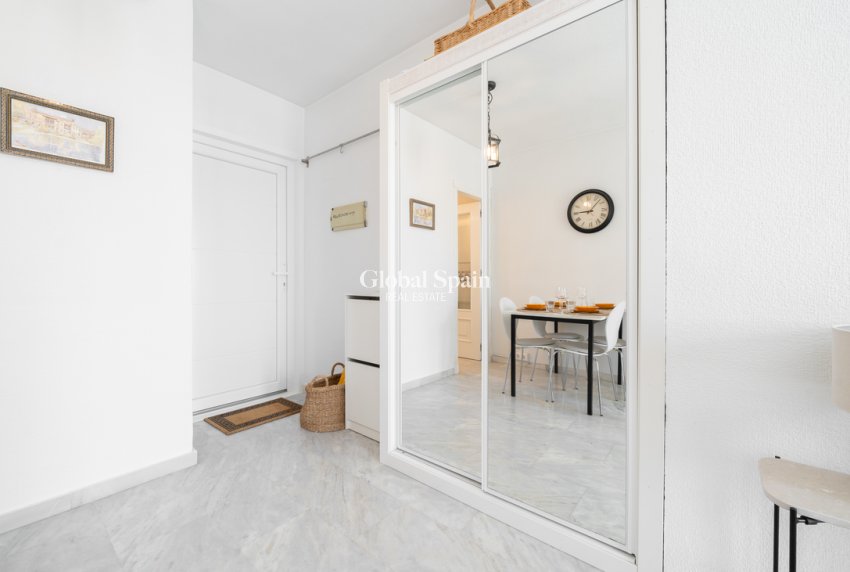 Wiederverkauf - WOHNUNG -
TORREVIEJA - Costa Blanca