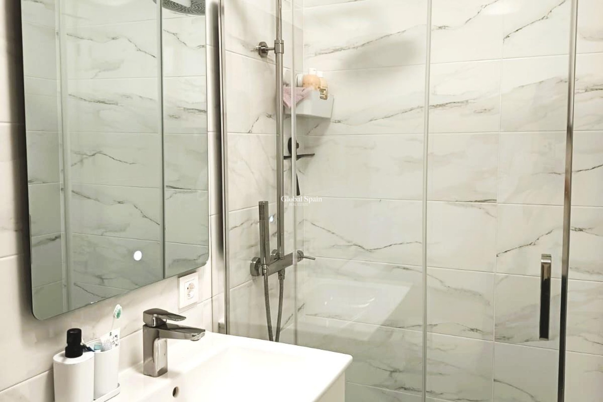 Wiederverkauf - WOHNUNG -
TORREVIEJA - Costa Blanca
