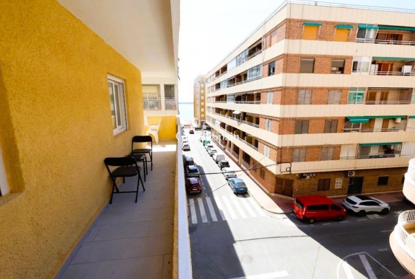 Wiederverkauf - WOHNUNG -
TORREVIEJA - Costa Blanca