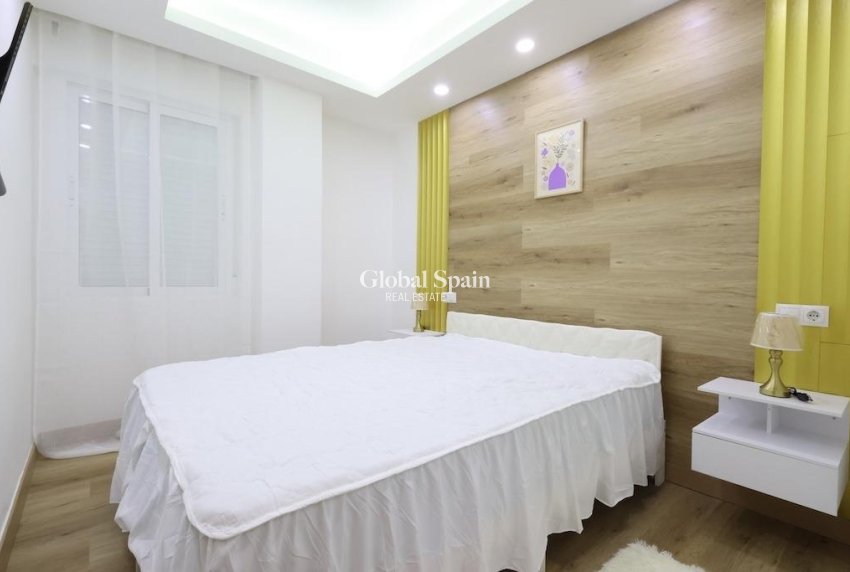Wiederverkauf - WOHNUNG -
TORREVIEJA - Costa Blanca
