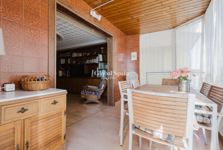 Wiederverkauf - WOHNUNG -
TORREVIEJA - Costa Blanca