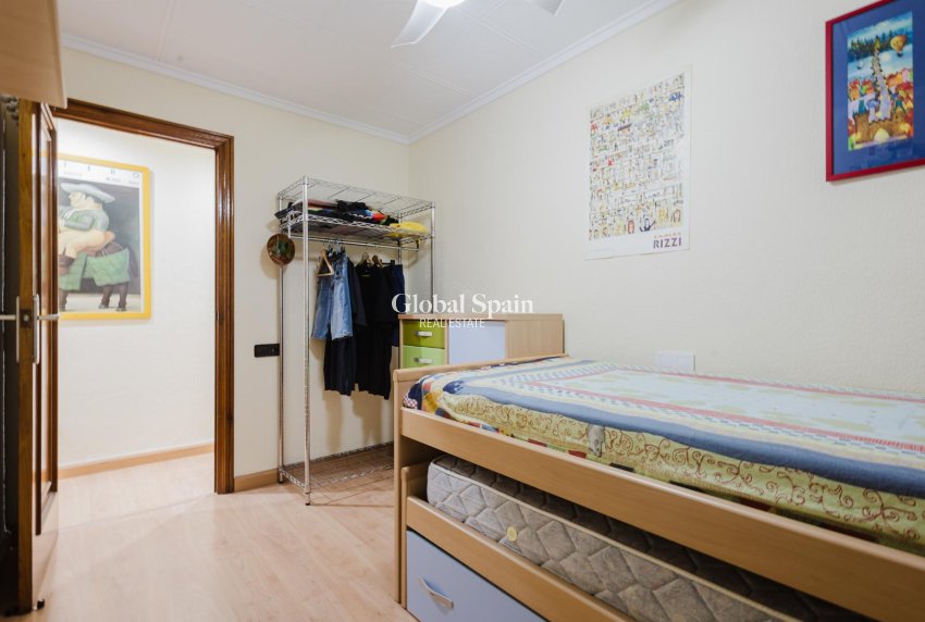 Wiederverkauf - WOHNUNG -
TORREVIEJA - Costa Blanca