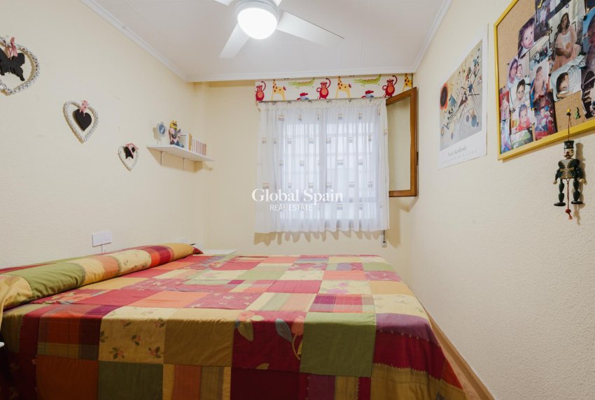 Wiederverkauf - WOHNUNG -
TORREVIEJA - Costa Blanca