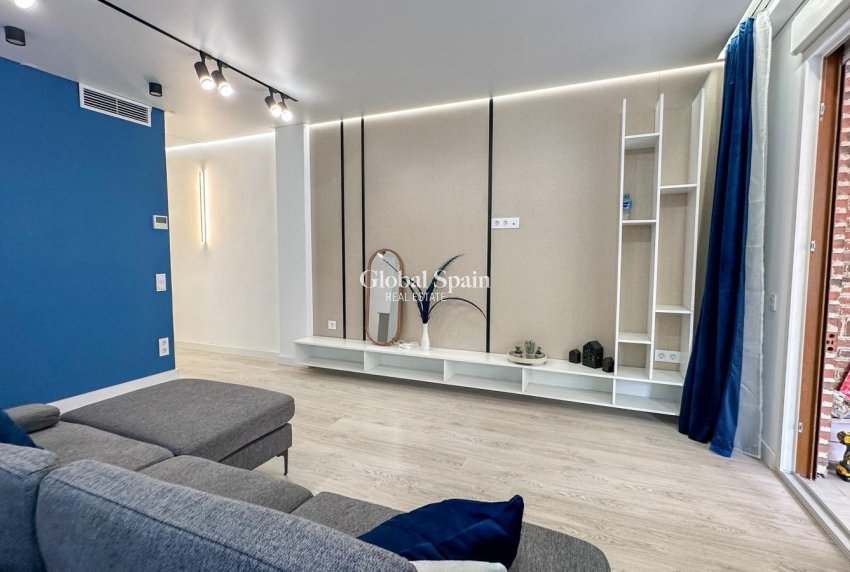 Wiederverkauf - WOHNUNG -
TORREVIEJA - Costa Blanca