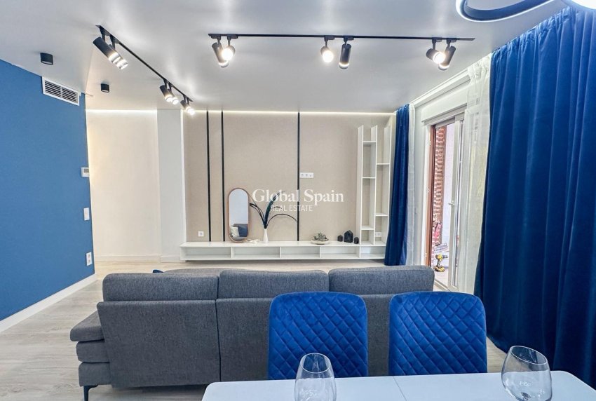 Wiederverkauf - WOHNUNG -
TORREVIEJA - Costa Blanca