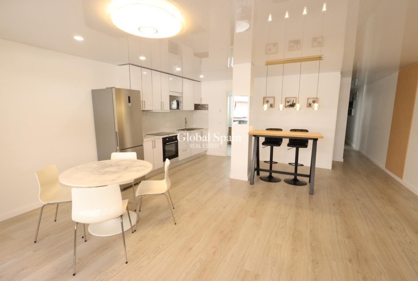 Wiederverkauf - WOHNUNG -
TORREVIEJA - Costa Blanca