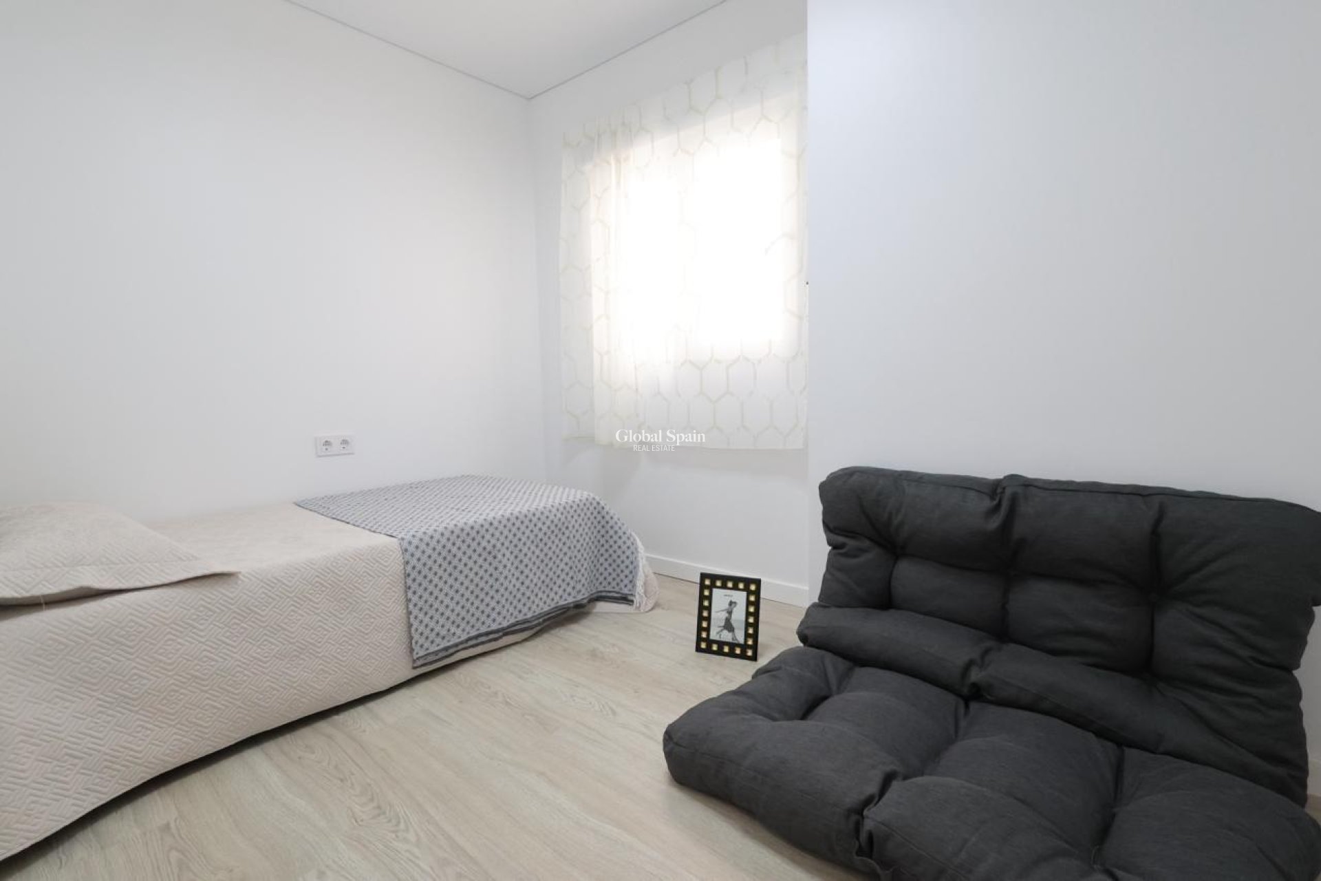 Wiederverkauf - WOHNUNG -
TORREVIEJA - Costa Blanca