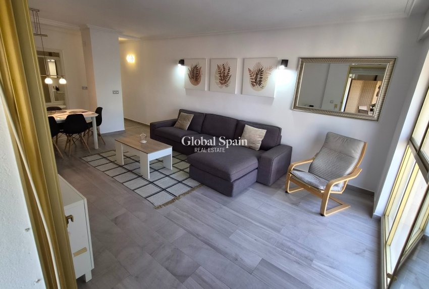 Wiederverkauf - WOHNUNG -
TORREVIEJA - Costa Blanca