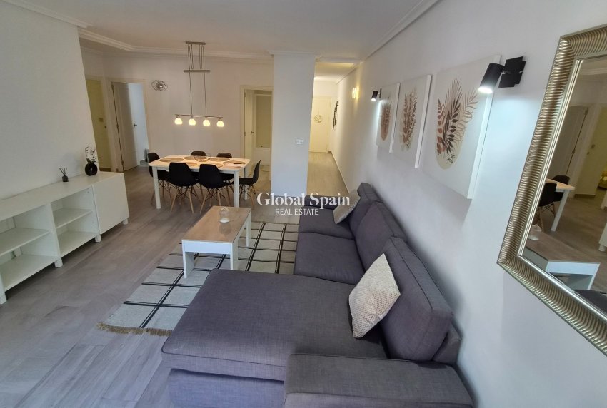 Wiederverkauf - WOHNUNG -
TORREVIEJA - Costa Blanca